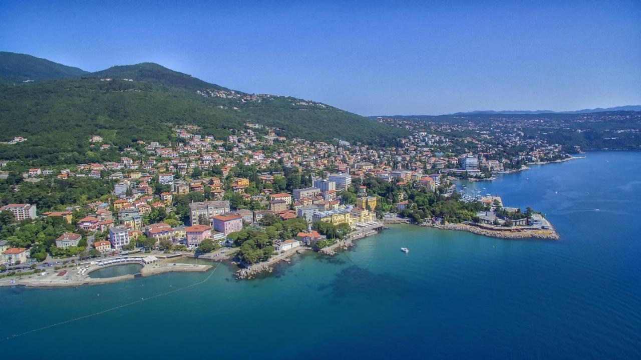Apartments Matacin With Sea View Опатія Екстер'єр фото