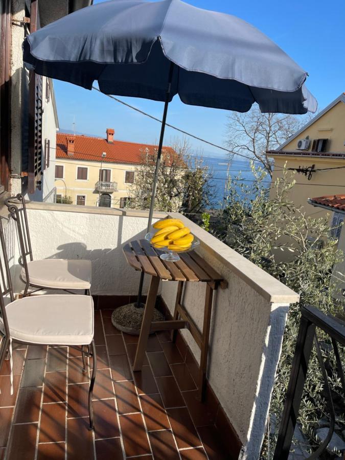 Apartments Matacin With Sea View Опатія Екстер'єр фото
