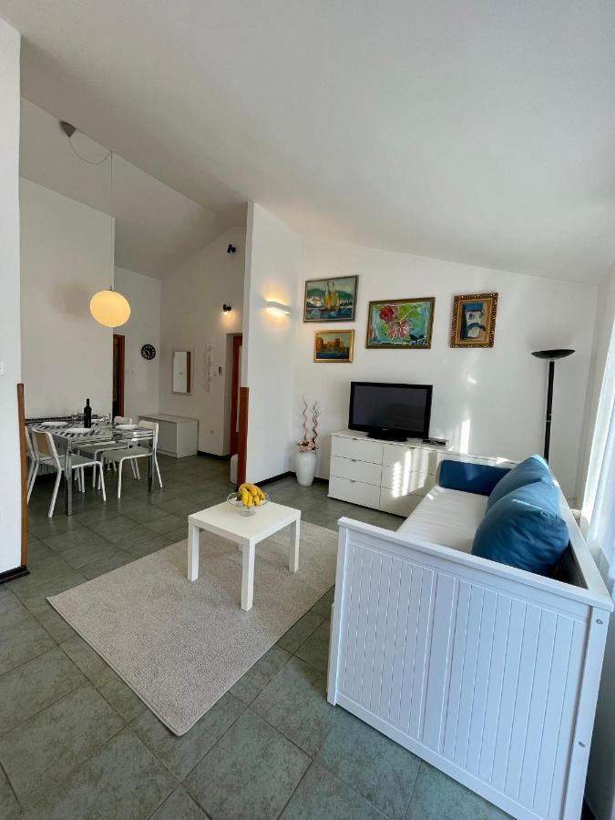 Apartments Matacin With Sea View Опатія Екстер'єр фото